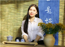 清揚婉兮：做好選題的采玉人發(fā)現其現象、情緒、事件背后的隱喻，提煉主題，確定主旨，才能找到一個故事……[詳細]