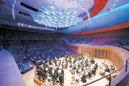 昨天，北京藝術(shù)中心迎來首場測試演出，音樂廳是目前首個具備使用條件的室內(nèi)劇場。 本報記者 方非攝