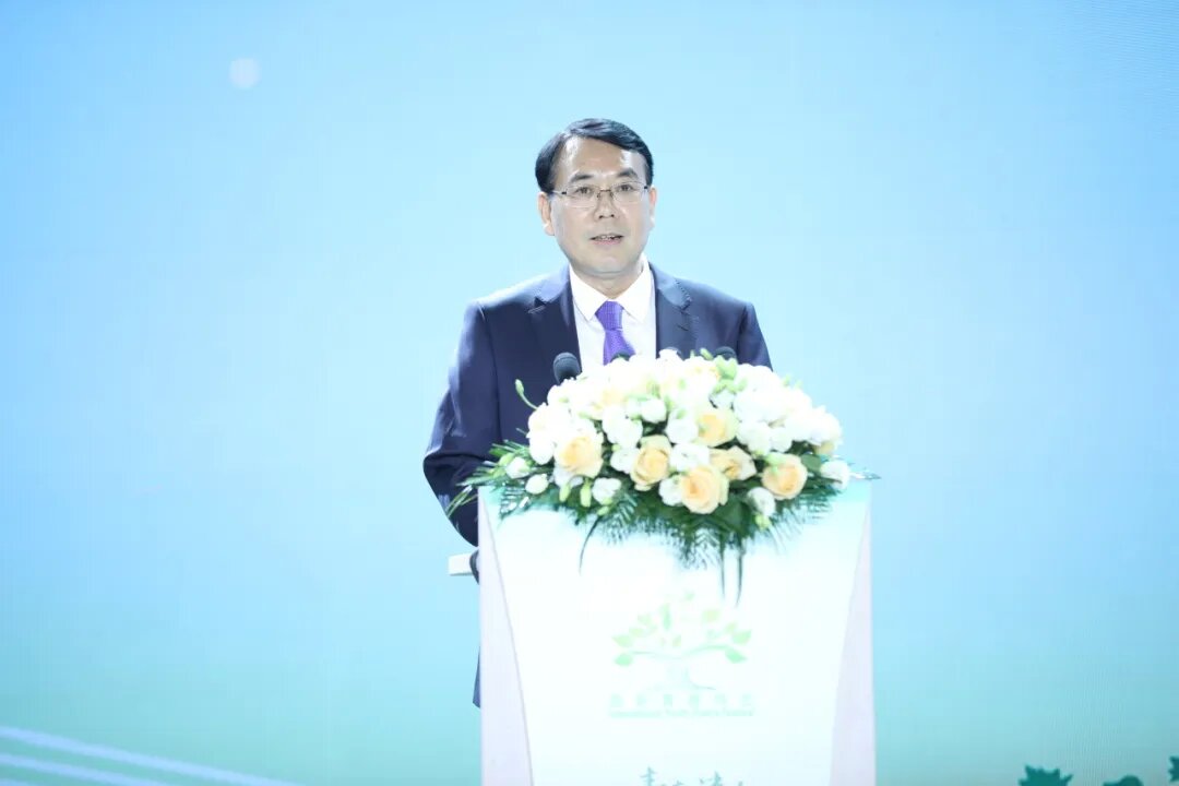 浙江省委常委、宣傳部部長趙承致辭