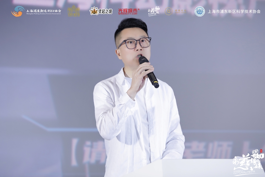 中國民營文化產(chǎn)業(yè)商會副會長戴曉軍致開幕辭。